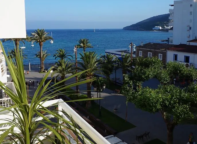 Yebisah 2* Santa Eularia des Riu