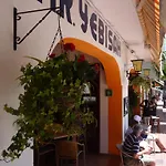 Pensión Yebisah