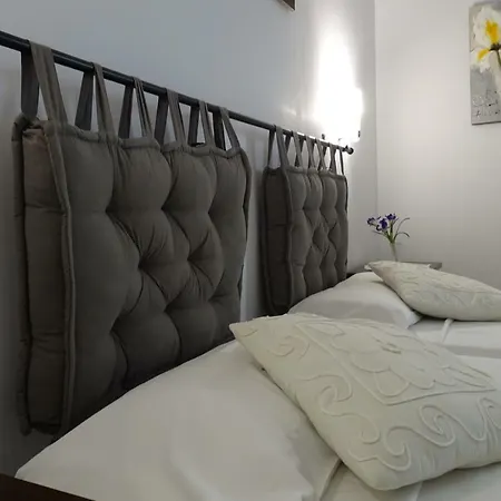 Yebisah Гостевой дом Санта-Эулалия-дель-Рио