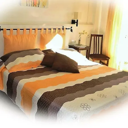 Pensionat Yebisah Santa Eularia des Riu