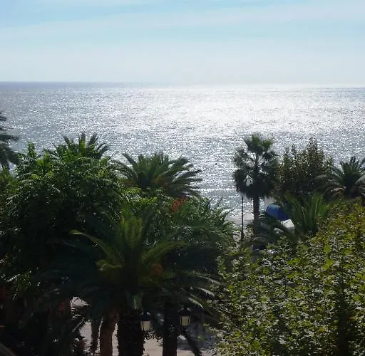 Yebisah Pensionat 2*